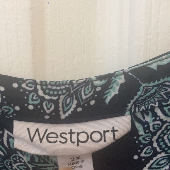 FINAL MARKDOWN WESTPORT tunic style top 2x - Picture 4 of 5